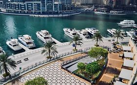Dubai Marina Larivera